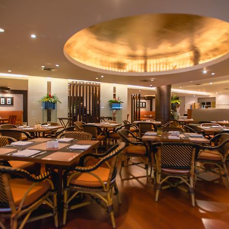 Nh Bangkok Sukhumvit Boulevard Eksteriør bilde The interior of the restaurant